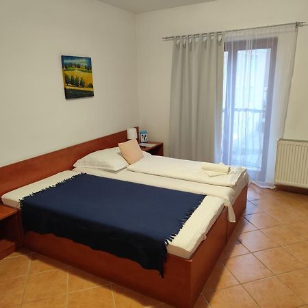 Szent Kristof Apartmanhotel Залегершег Екстериор снимка