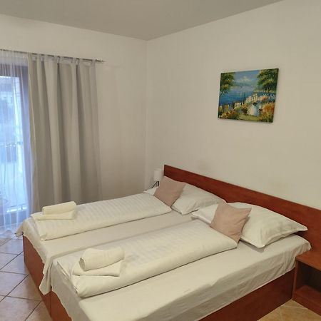 Szent Kristof Apartmanhotel Залегершег Екстериор снимка